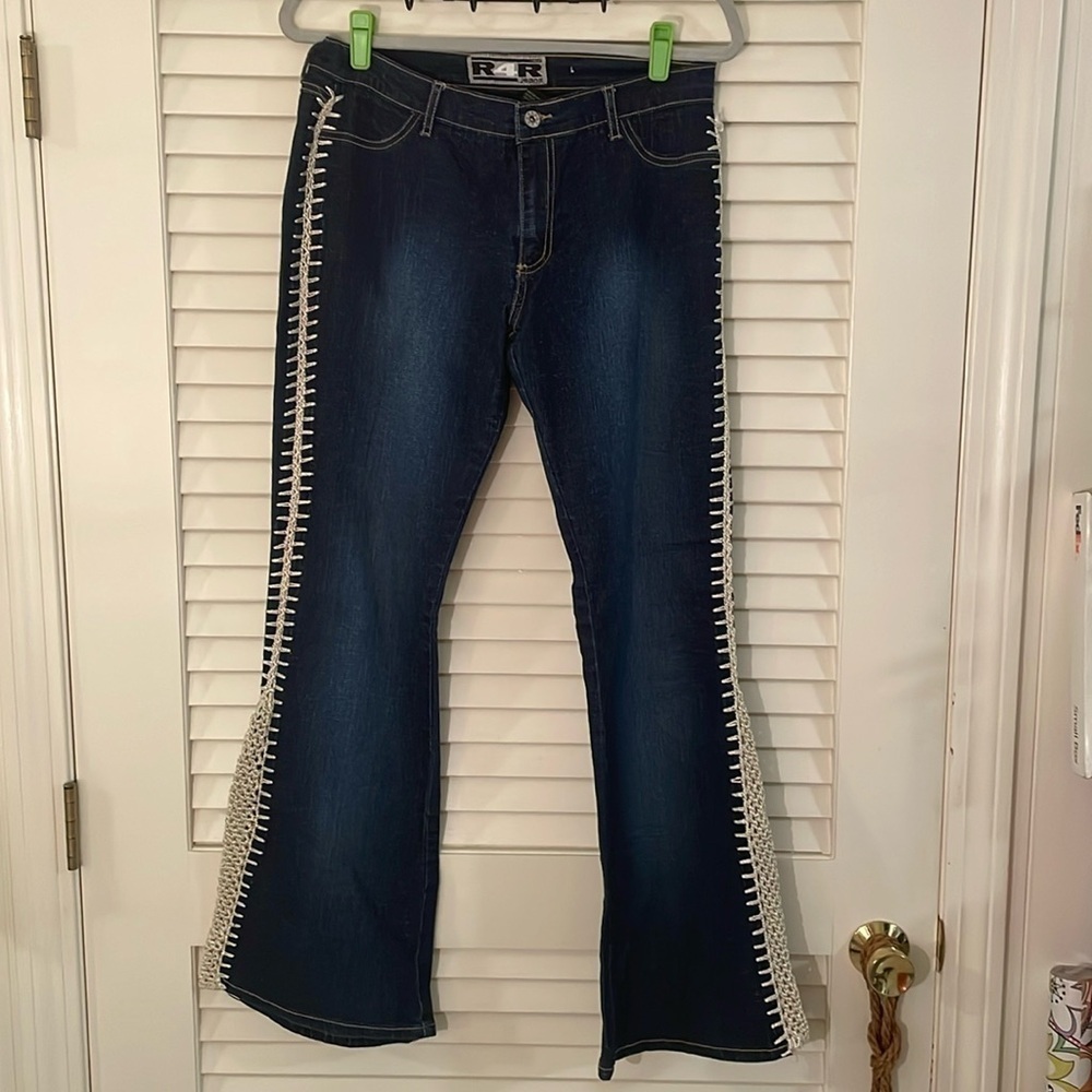 🤩HP🤩 R4R Rave Blue Front Fade Crochet Side Flare Ankle Stretch Jean Fits Size 9